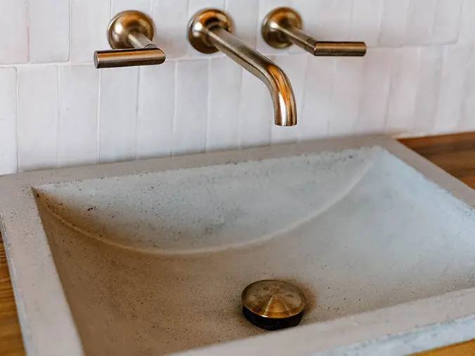 Bronze bathroom sink faucet and hardware